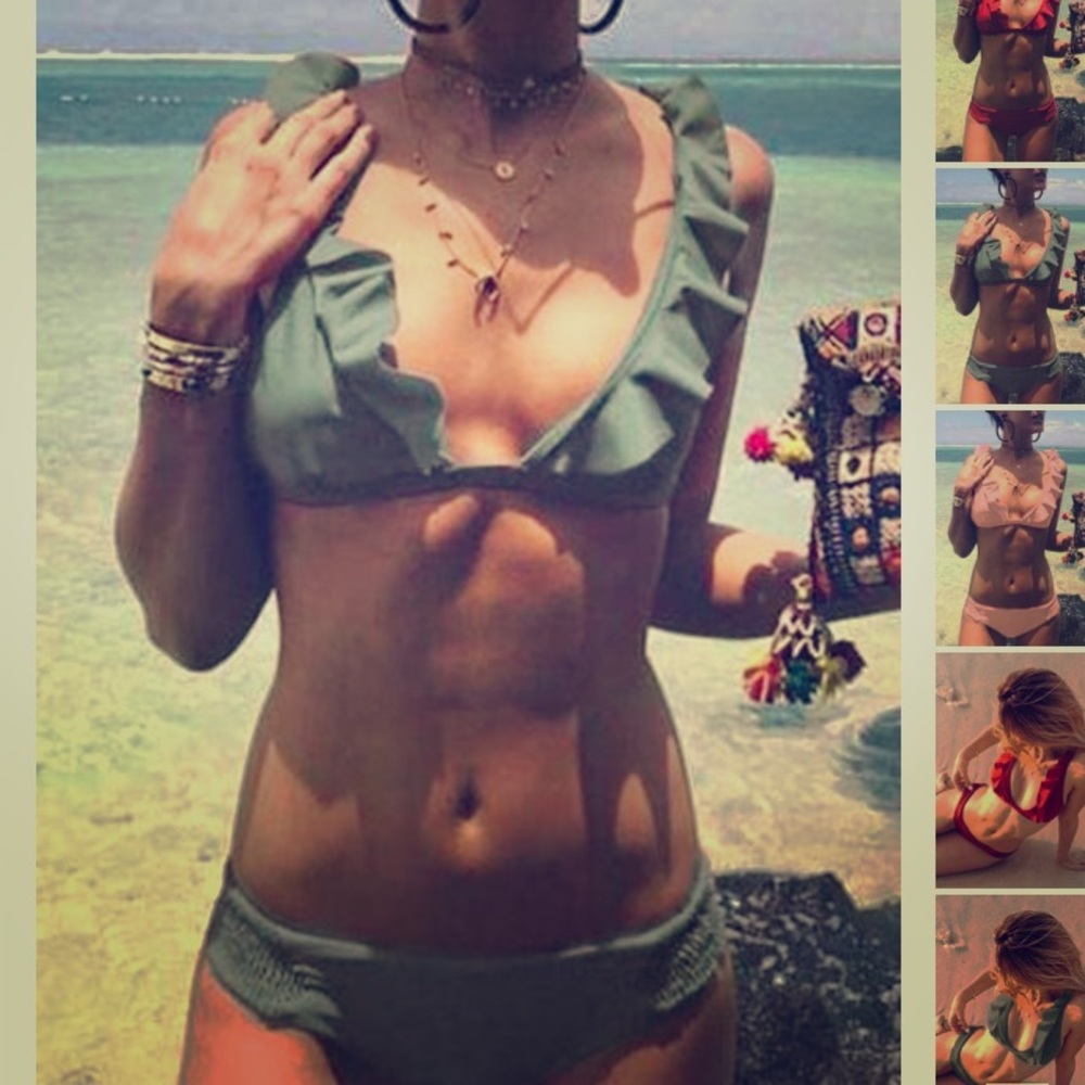 Ruffled bathing suit bottoms